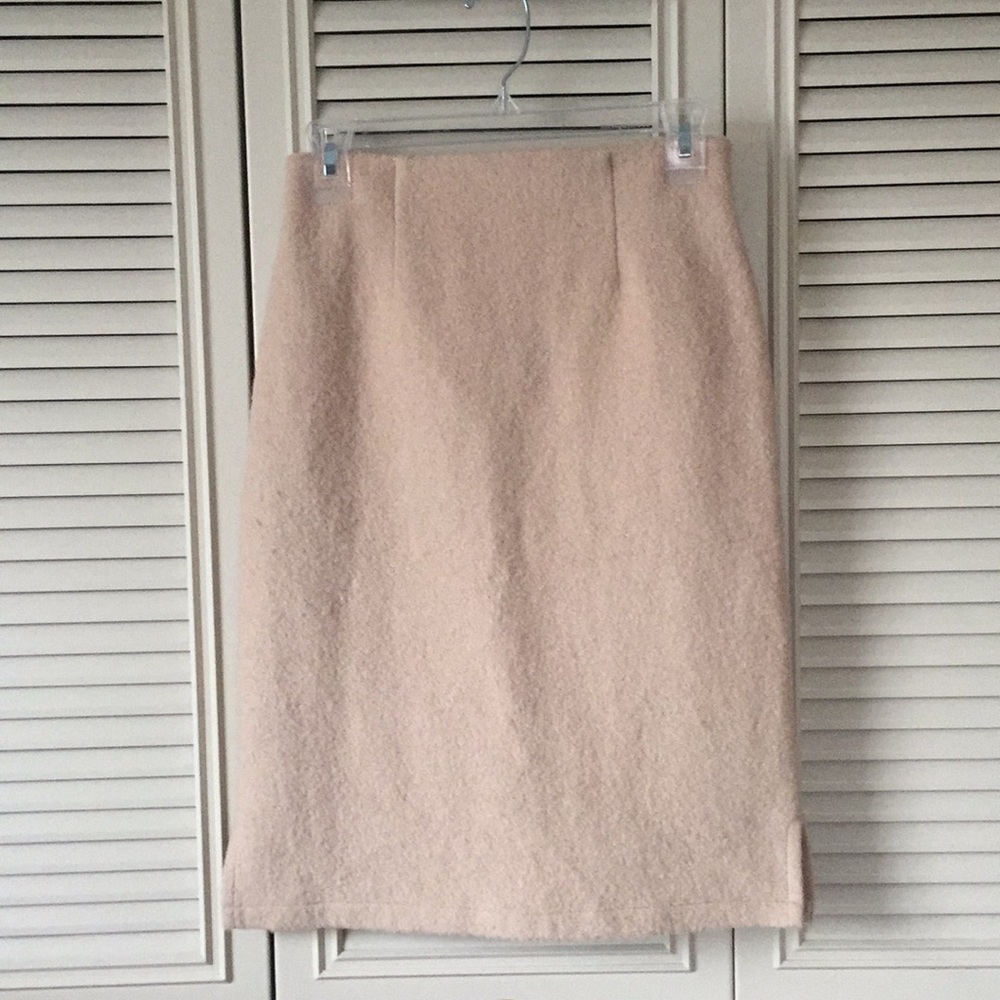 Wool skirt